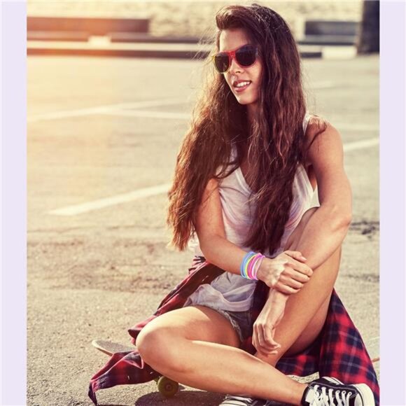 Multicolor Silicone Jelly Bracelets Hair Ties for Girls Women, 100 Pieces - Picture 2 of 7